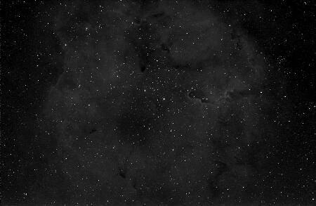 IC1396, 2015-8-2, 36x300sec, APO65Q, H-alpha 7nm, QHY8.jpg